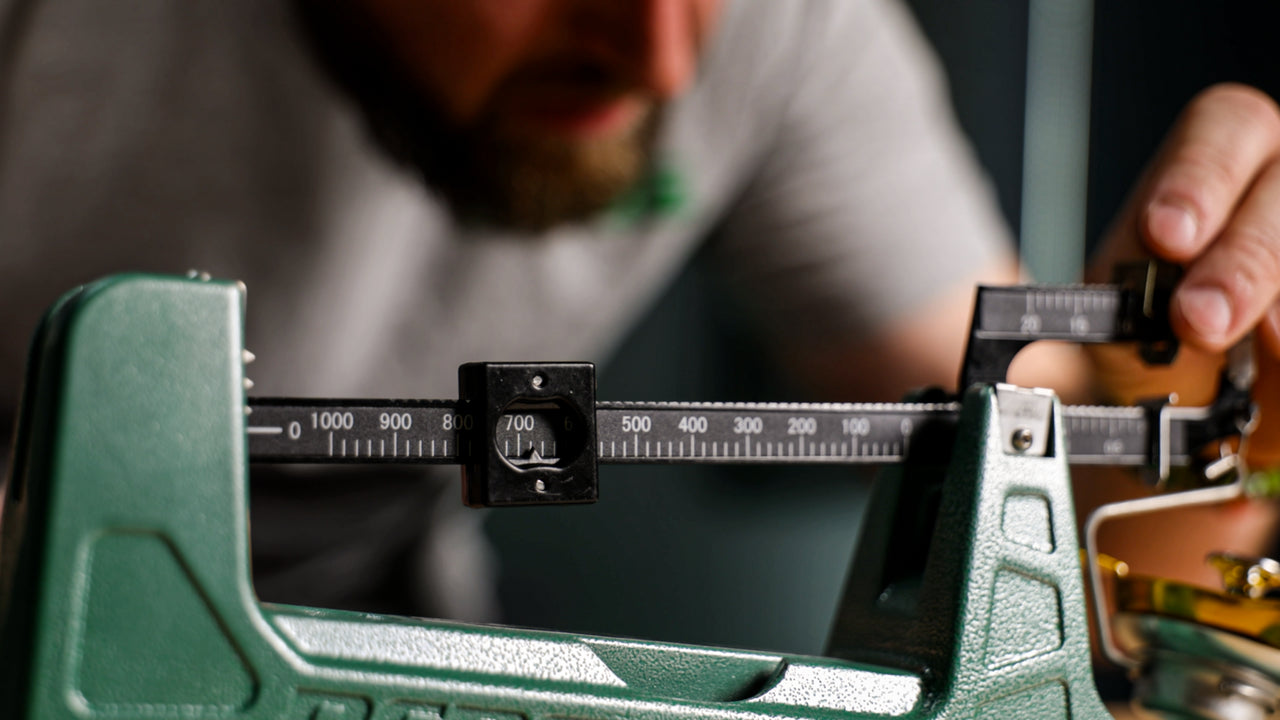 RCBS M1000 Mechanical Scale — Balança Mecânica de Precisão para Recarga