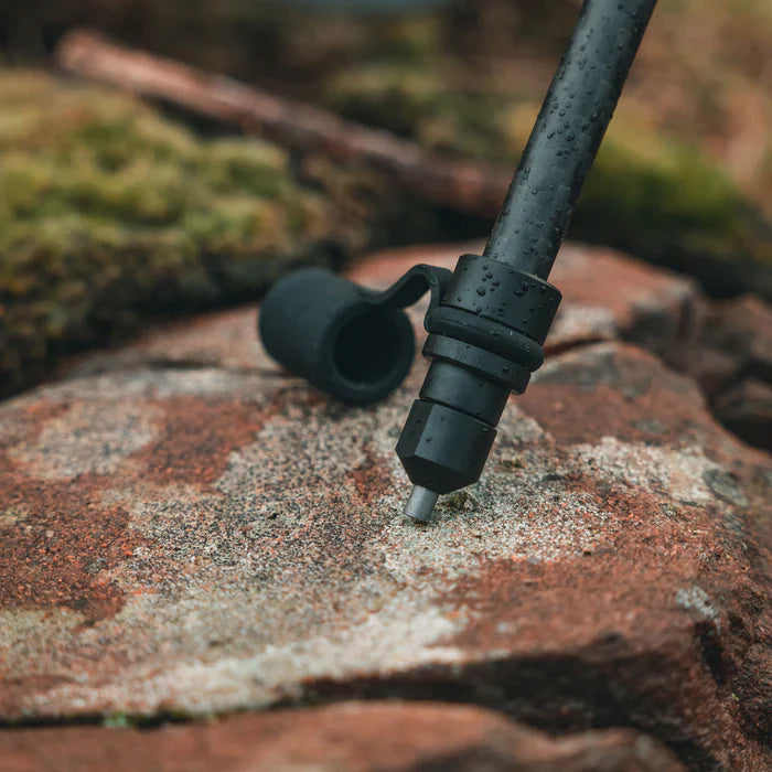 Bipé Spartan Javelin Lite – Fibra de Carbono, Ultra Leve, Ideal para Caça e Precisão Móvel