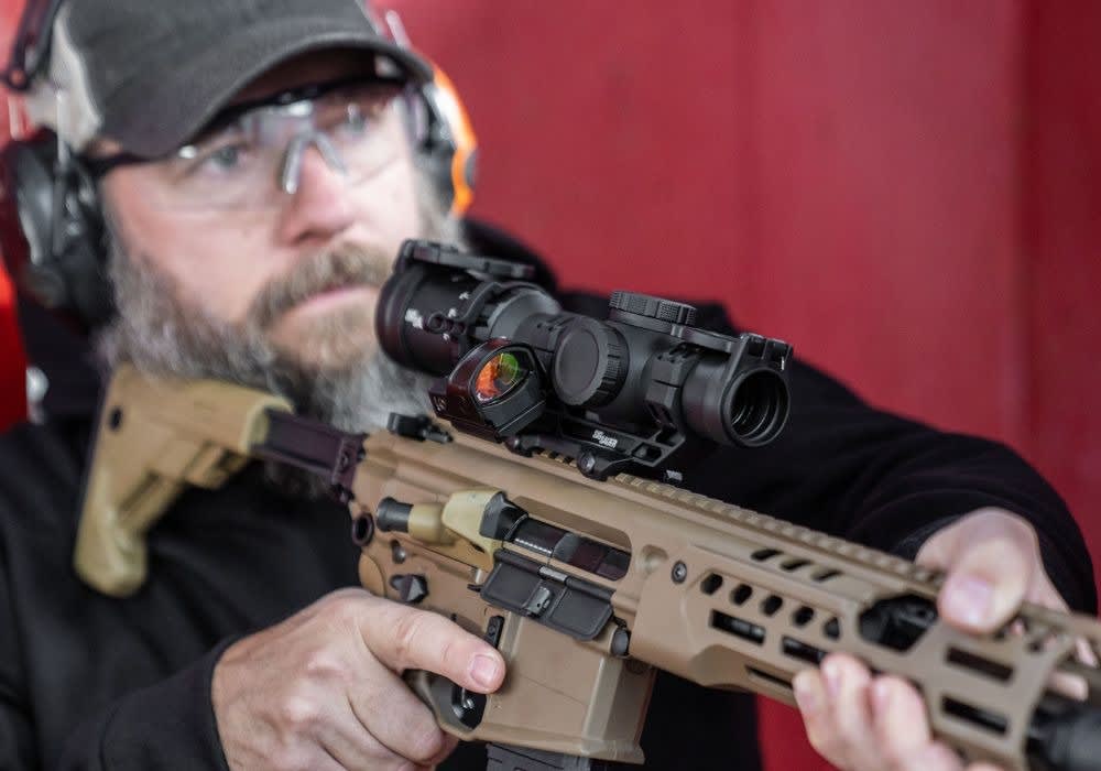 SIG Sauer Tango-MSR Compact 1-6x24mm + Red Dot Offset 3 MOA de Fábrica | LPVO + CQB Ready