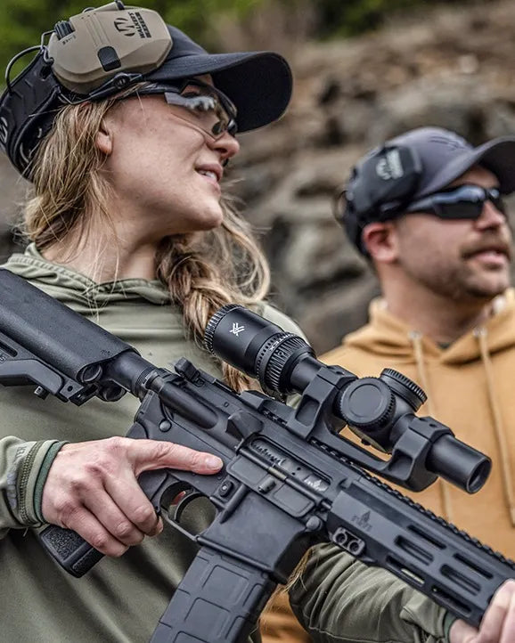 LPVO VORTEX VENOM 1-6x24mm SFP AR-BDC3 MOA | Velocidade, Robustez e Excelente Custo-Benefício